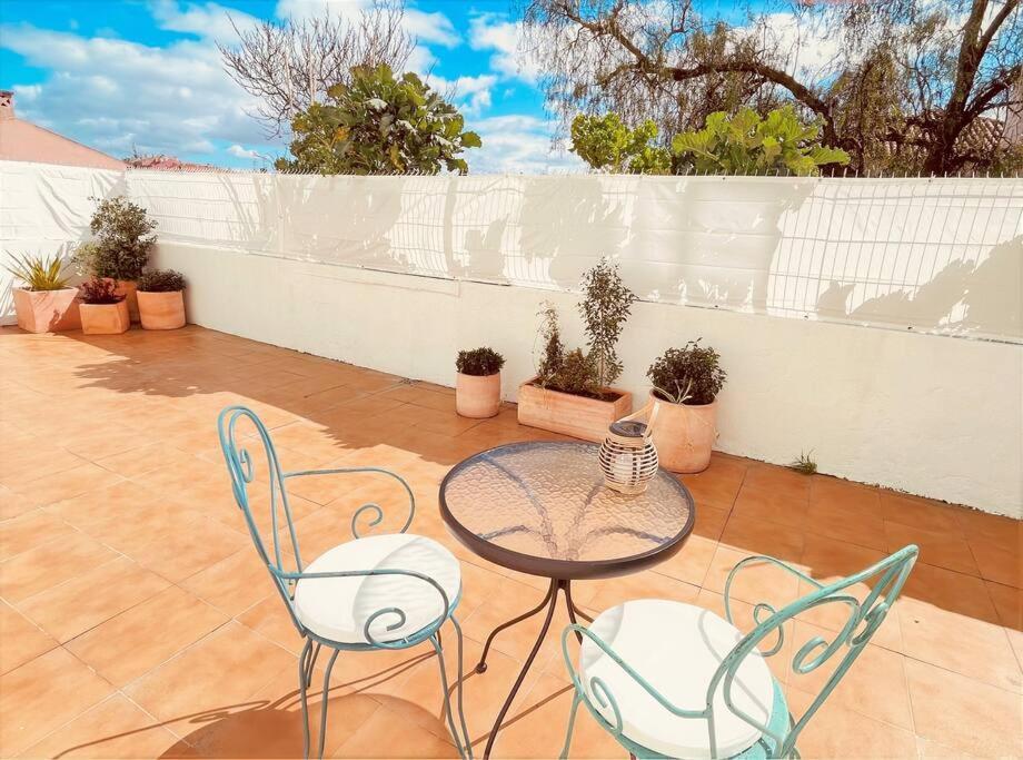Cozy Apartment With Private Courtyard Barcarena 外观 照片