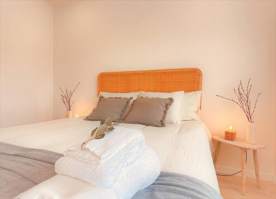 Cozy Apartment With Private Courtyard Barcarena 外观 照片